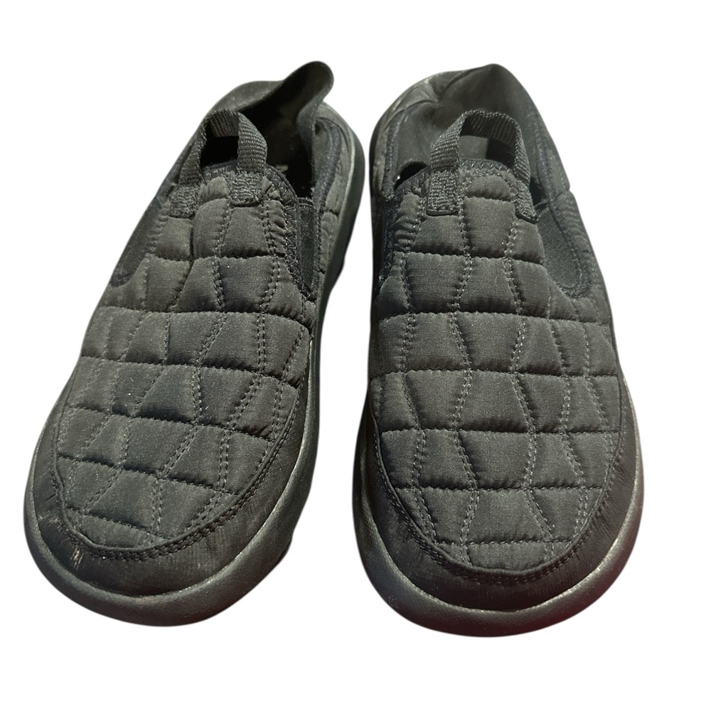 MERRELL Unisex Hut Moc Black Sz 8 Women Men’s Sz 6 Slip-On Loafers